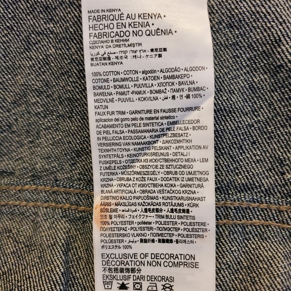 Levi's Denim Jacket Girls Large‎ Blue Faux Fur Collar Trucker Style New - Picture 7 of 9